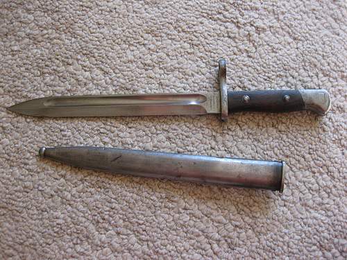 Help with these 2 bayonets.