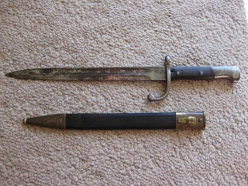 Help with these 2 bayonets.