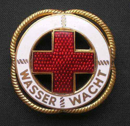 Red Cross decorations and badges