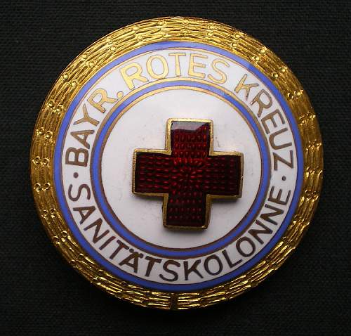 Red Cross decorations and badges