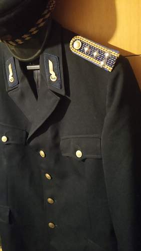 post-war uniform deutsche bahn?