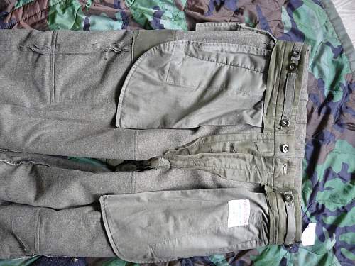 Early Bundeswehr combat trousers ?