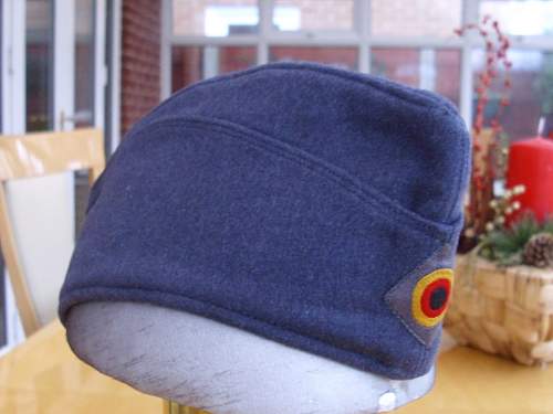 Bundeswehr Berets and soft caps....