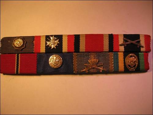 Attributed BW Generals shoulder straps.......