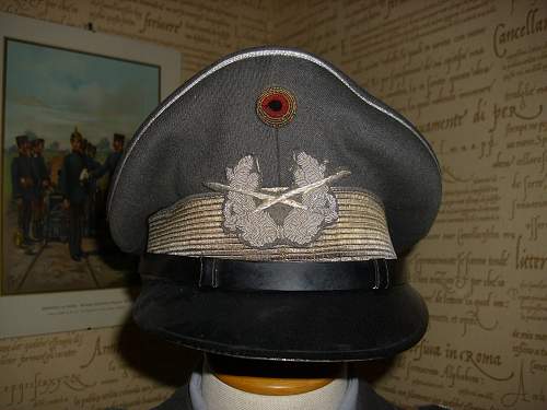 Bundeswehr peaked caps.