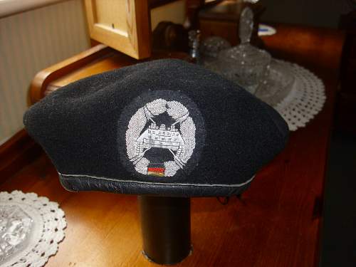 BW Panzer Officers black beret............