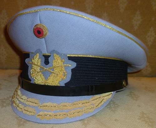 Bundeswehr caps, cap badges and other collectables