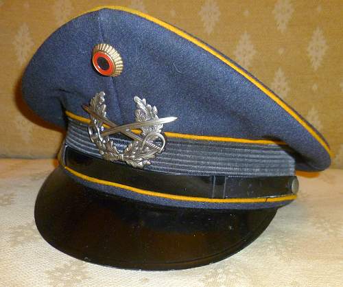 Bundeswehr caps, cap badges and other collectables