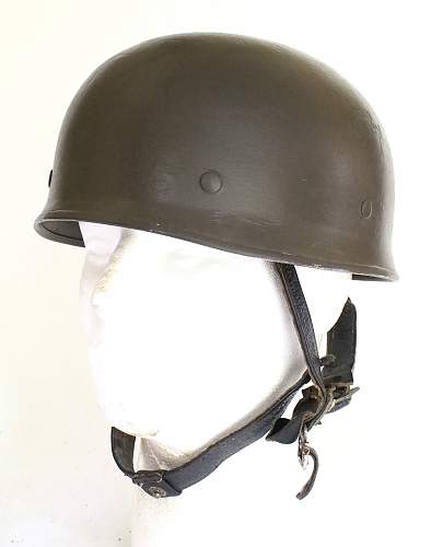 Early post war para helmet for opinion / discussion