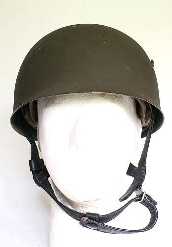 Early post war para helmet for opinion / discussion