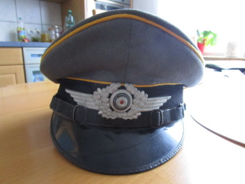 help please, luftwaffe schirmmutze for authentification