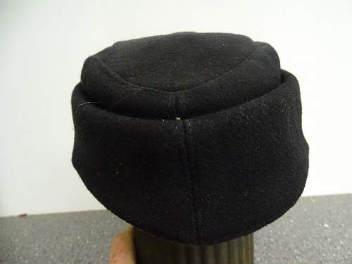 Black m43 panzer cap. (also clemens wagner marked)