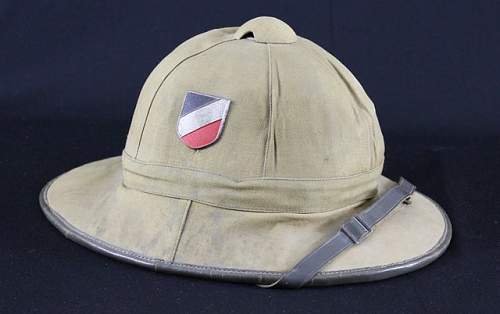 German Africa Pith Helmet (Real of Fake)