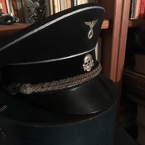 Black SS Officers cap: Real or Fake?