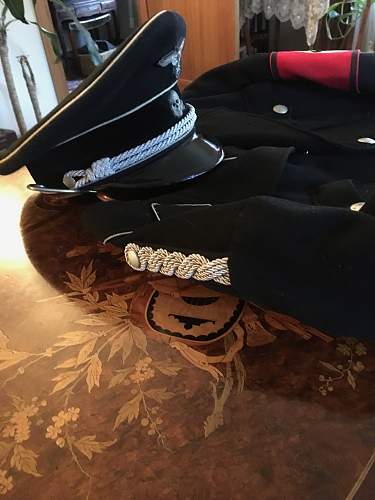 Black SS Officers cap: Real or Fake?