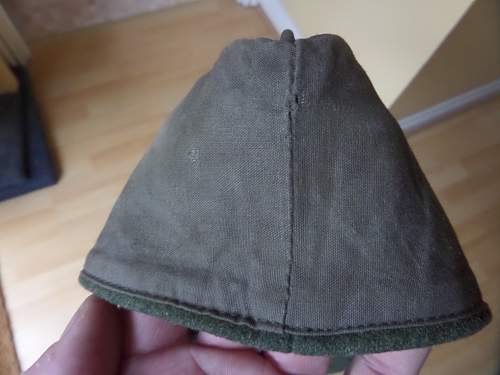 Help Needed with this Heer Officer side cap