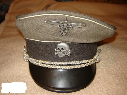 Waffen SS Officers schirmutze: Any opinions?