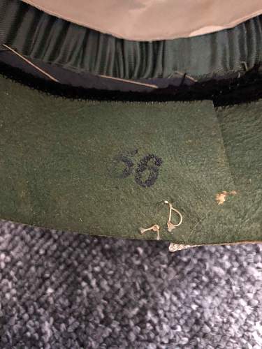 Infantry Officer Visor Cap genuine?