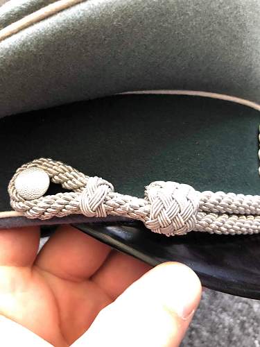 Infantry Officer Visor Cap genuine?