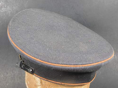 Authentic Luftwaffe enilisted man's cap signals?