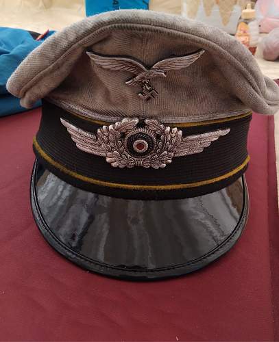 Luftwaffe visor cap real?