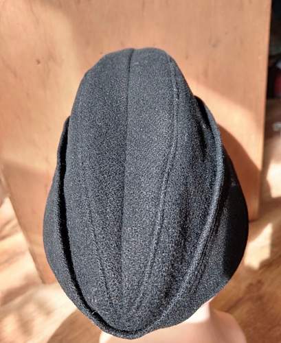 ss panzer cap, legit?