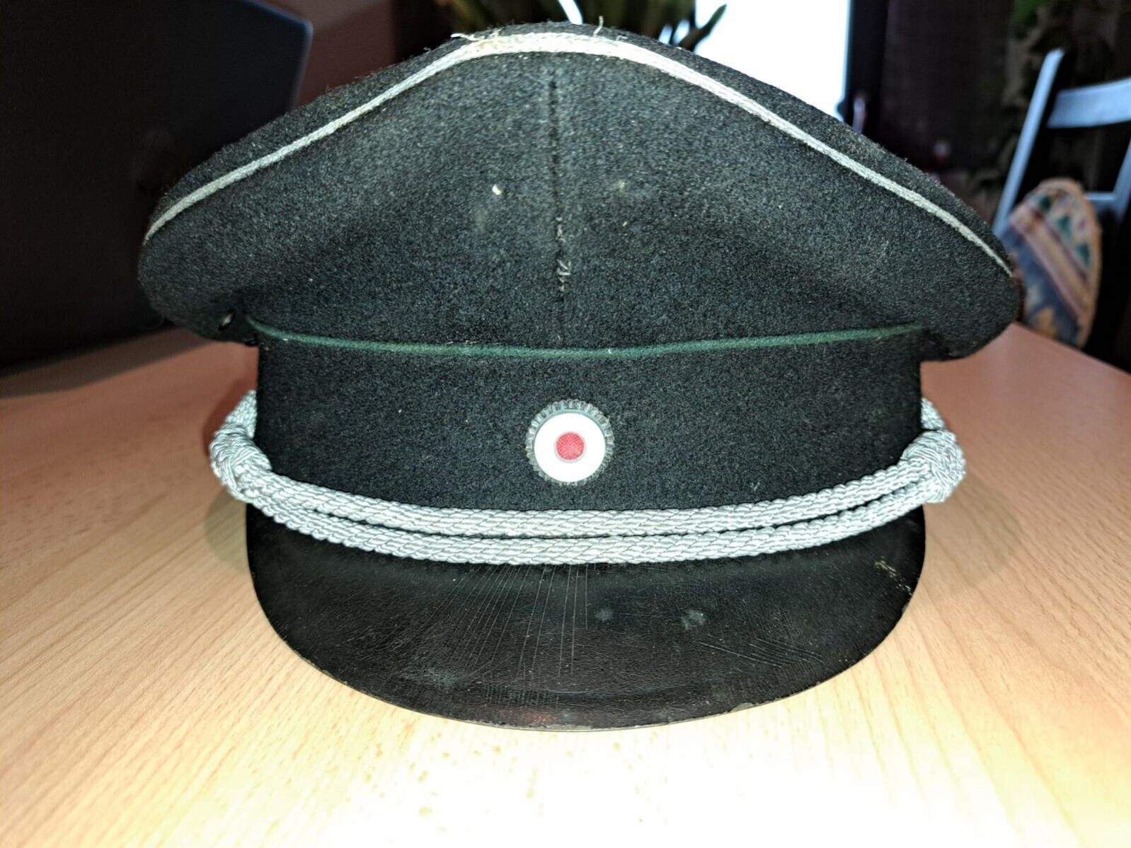 WW2 German, Soviet, Allied militaria, uniforms, awards, weapons history.  War relics forum