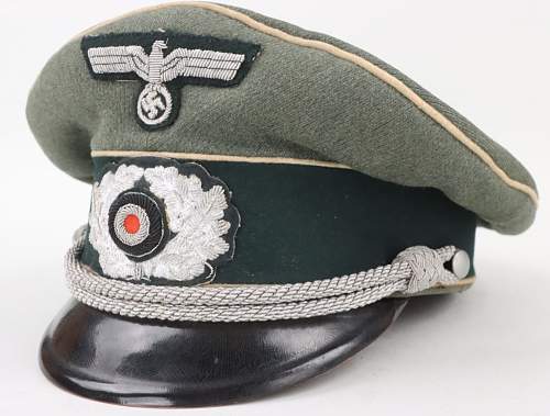 Heer Infantry Officer visor for dicussion.