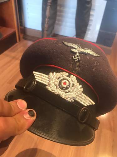 Luftwaffe Schirmmütze Original?