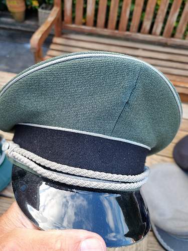 Is this cap authentic? If yes, what is that?