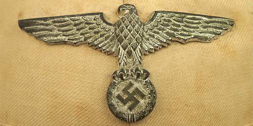 Kriegsmarine Pith helmet Badge. Real or Fake