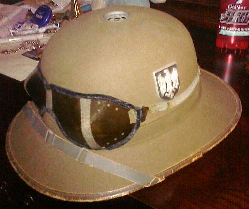 What do you guys think about this Heer Pith Helmet?