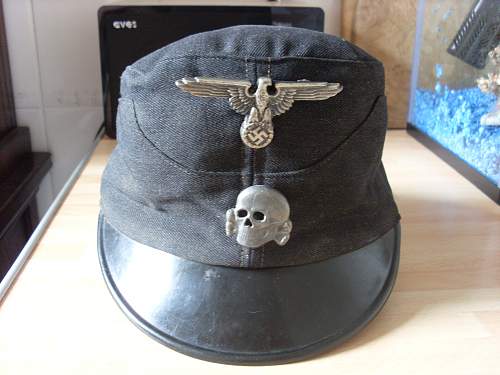 Ss visor cap from hungarian flea market. What is it?