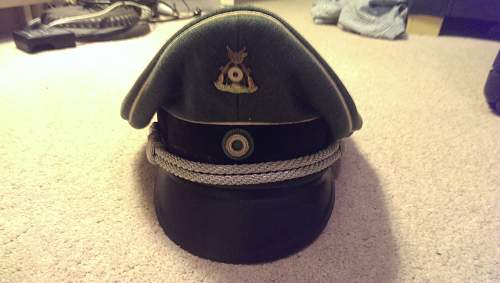 What is this hat?