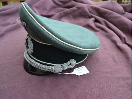 Officer's schirmutze - Authentic?