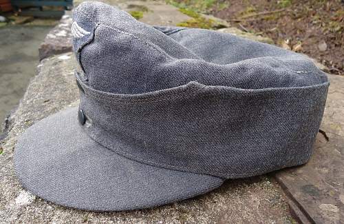 Luftwaffe M43 Cap Hermann Goring?