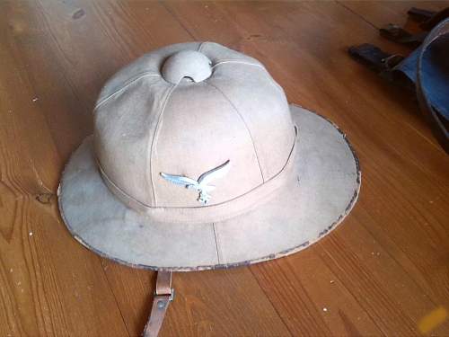 Luftwaffe Pith Helmet - ask for help