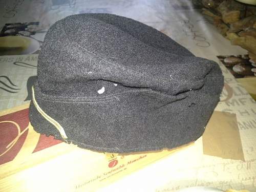 Schiffchen / Overseas cap .... Authentic?