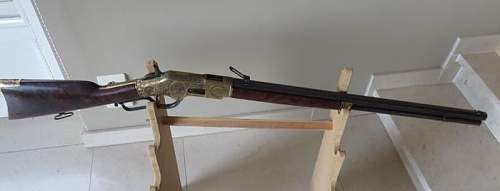 Check Out Our Amazing June Exclusive Antique Weaponry Auction!
