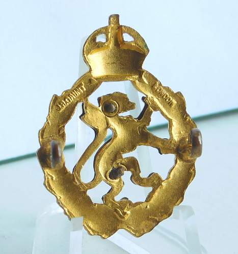 Womens services cap badges