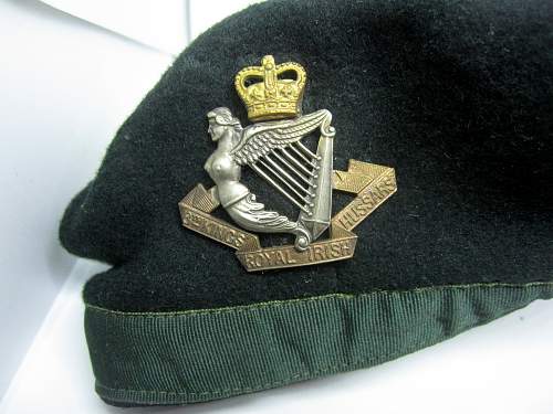 Post WW2 black beret