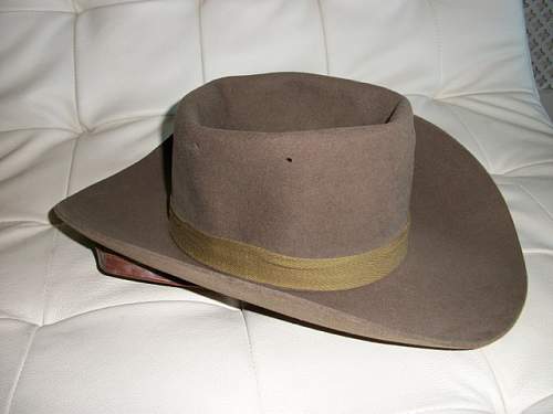 British/ East African issue slouch hat?