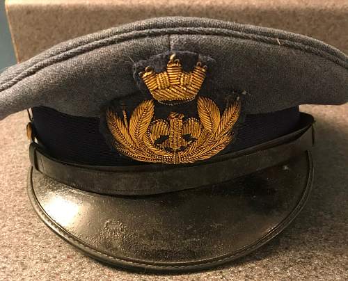 help identifying this fly-boy cap