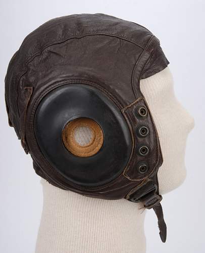 WWII USAAF A-11 Leather Flight Helmet