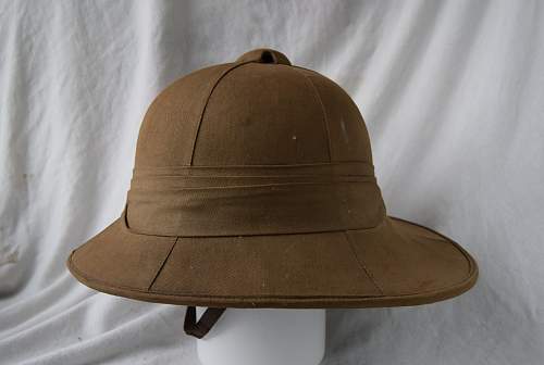 British &amp; Commonwealth sun helmets