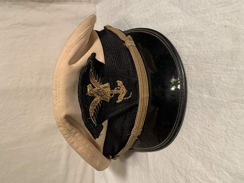 WWII USN Cadet visor hat??