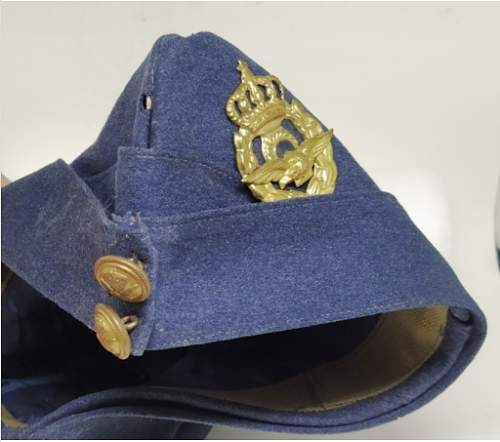 HELP with greek RAF hat