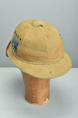 South Africa Natal Mounted Rifles sun helmet - Dutch made?