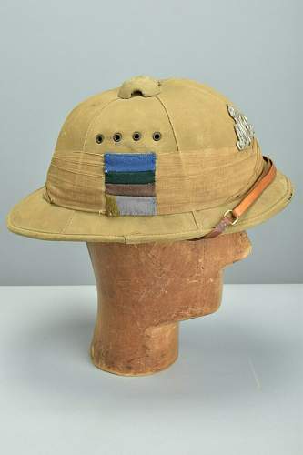 South Africa Natal Mounted Rifles sun helmet - Dutch made?