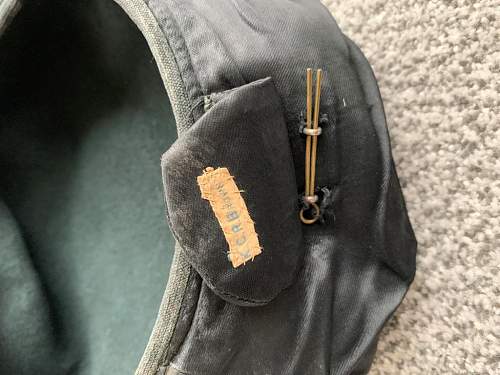 Help on WW2 Commando beret (is it?)